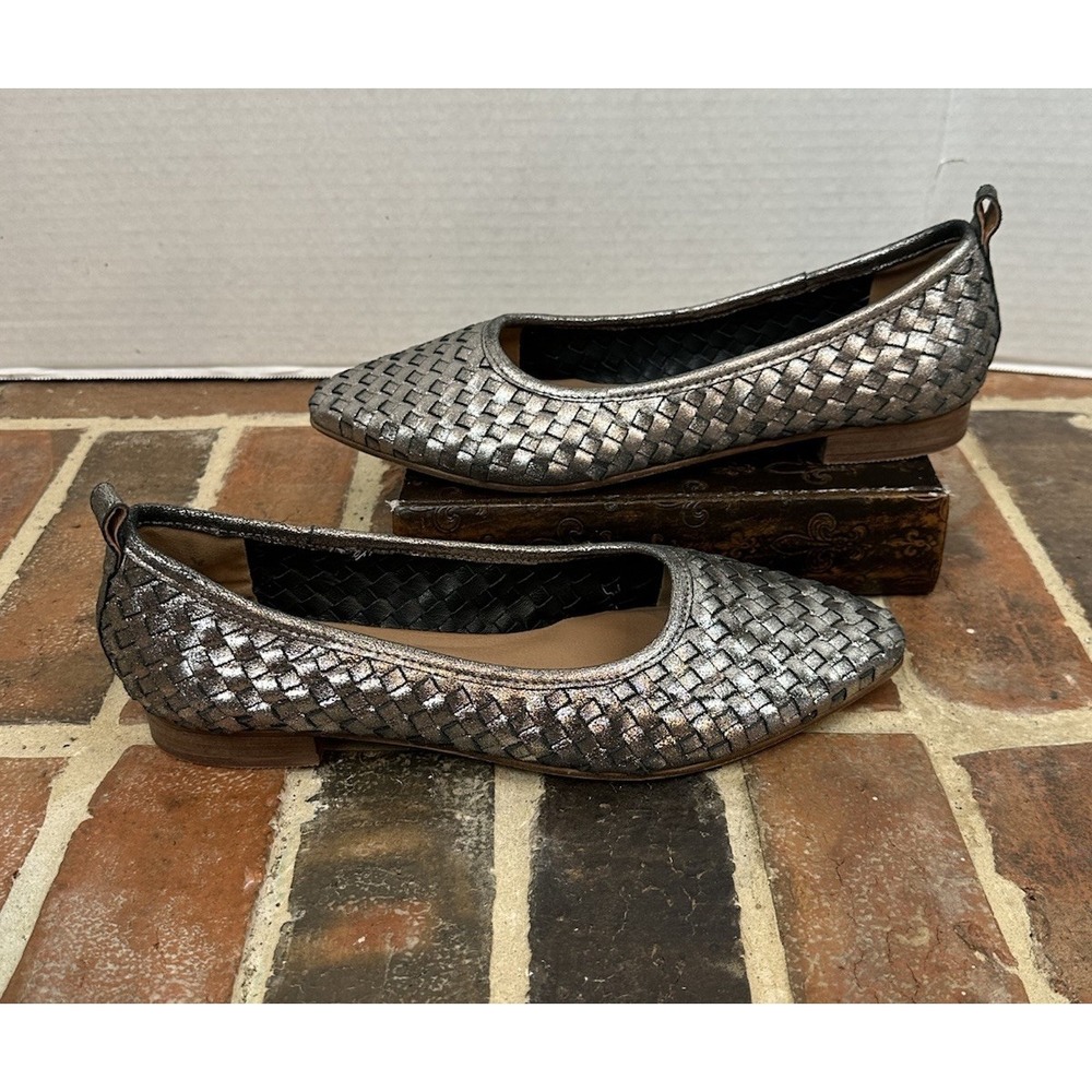 Mark & Spencer Silver Leather Woven Flats Braided Square Toe Shoes Women's 9